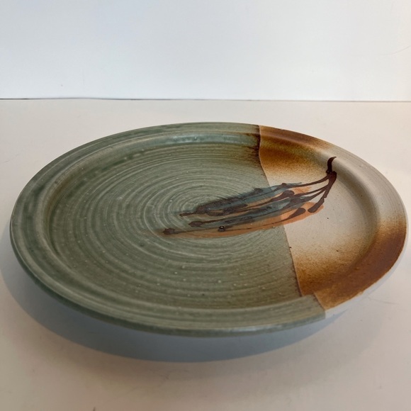 Handmade Pottery - Serving Plate - Picture 2 of 7